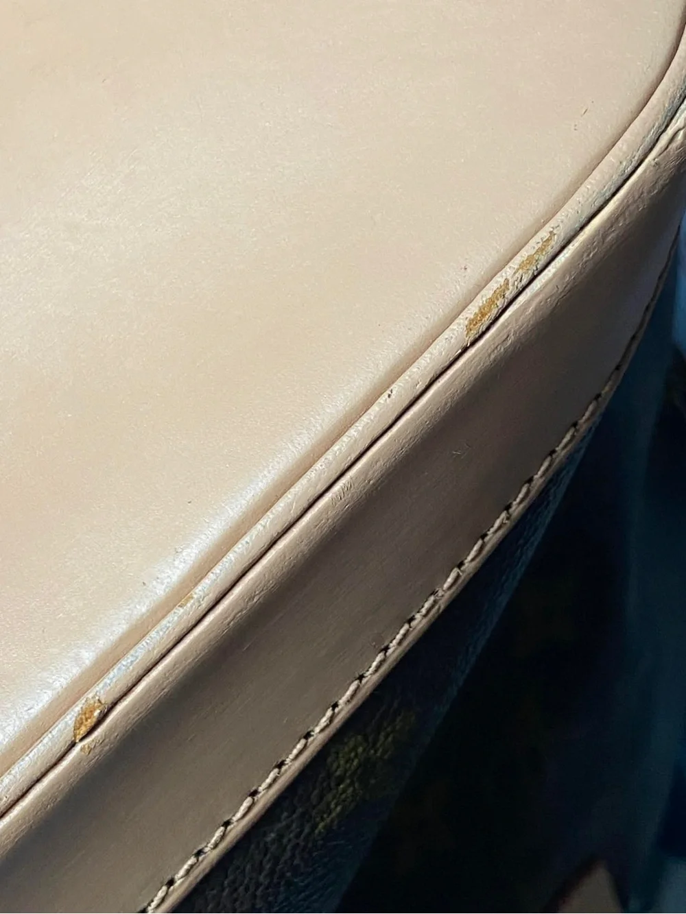 Louis Vuitton Brown Monogram Satchel with Tan Handles - Picture 8 of 16